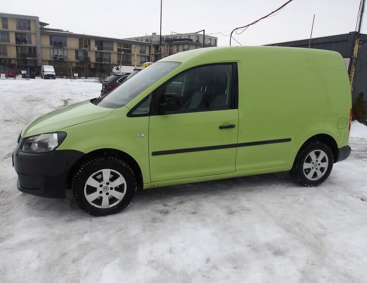 Volkswagen Caddy Skříň 1,6 l 55 kw