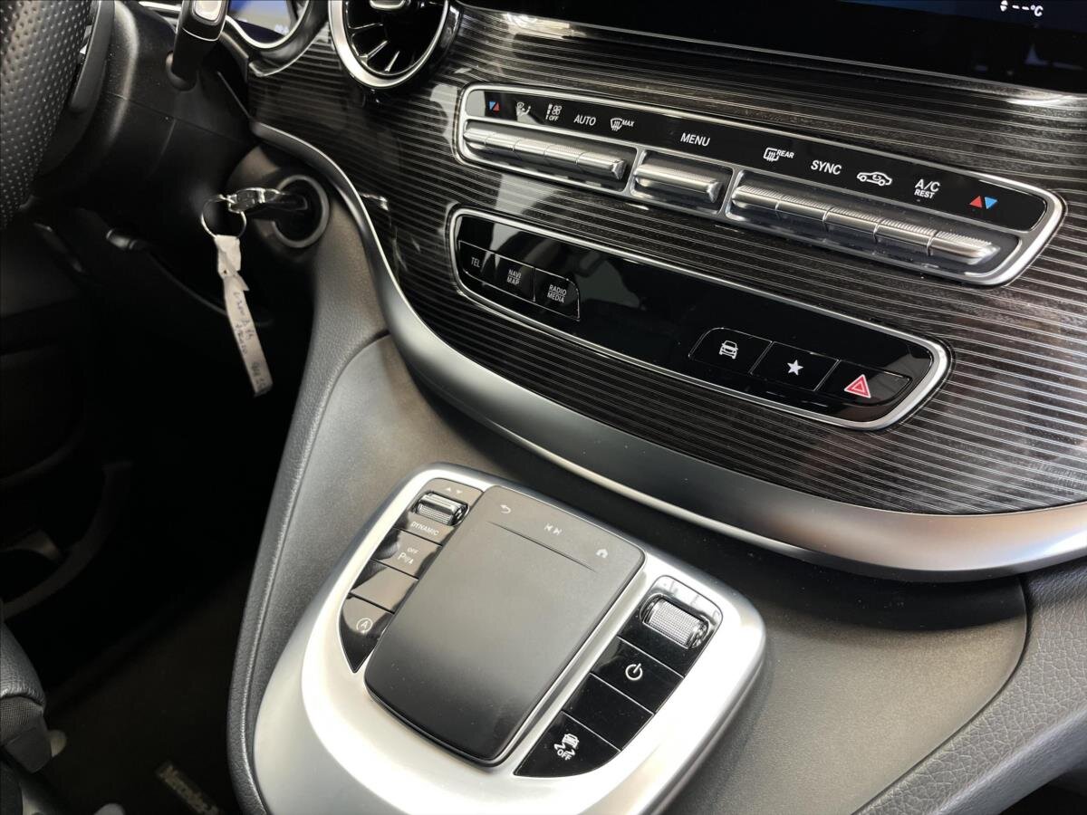 Mercedes-Benz Třídy V MPV 2,0 l 174 kw