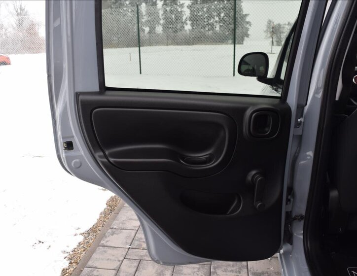 Fiat Panda Hatchback 1,2 l 51 kw