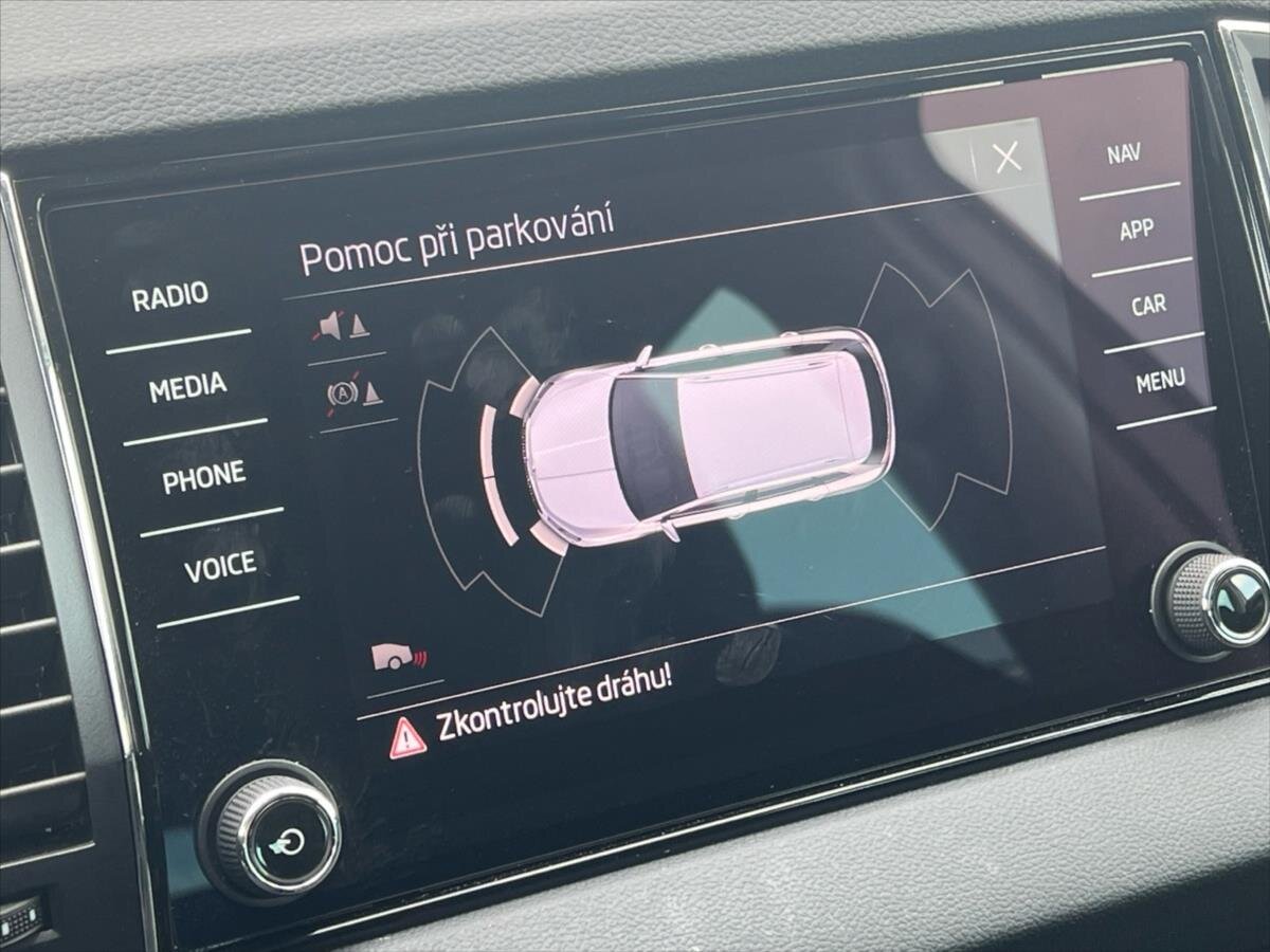 Škoda Karoq SUV / Terénní 1,5 l 110 kw