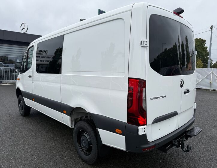 Mercedes-Benz Sprinter 3