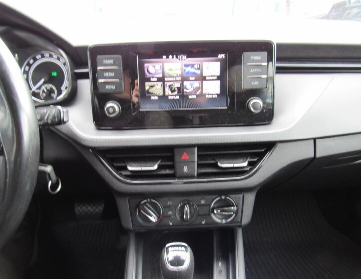 Škoda Scala Hatchback 1,6 l 85 kw