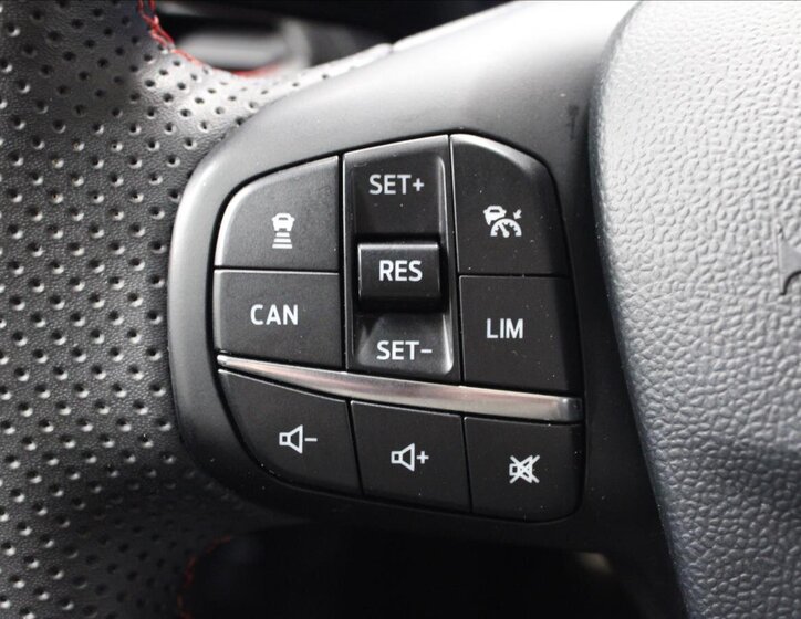 Ford Puma SUV / Terénní 999,0 92 kw