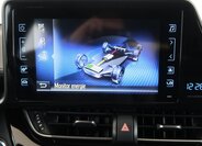 Toyota C-HR SUV / Terénní 1,8 l 72 kw