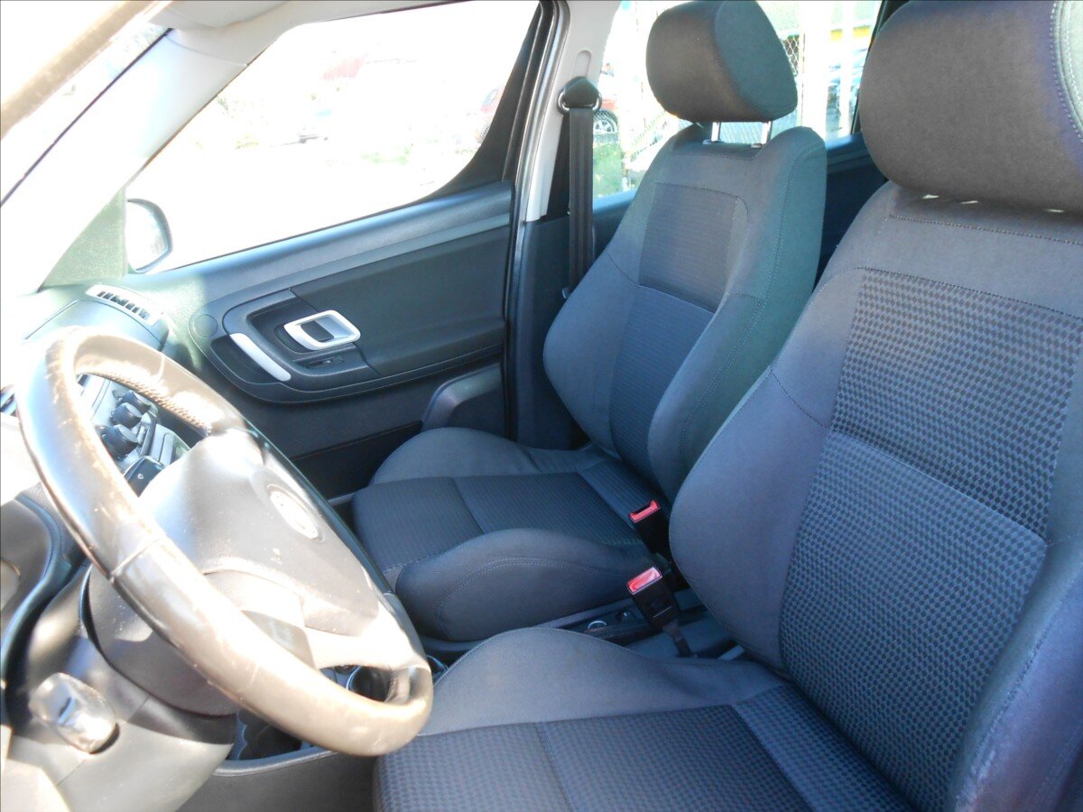 Škoda Roomster Hatchback 1,4 l 59 kw