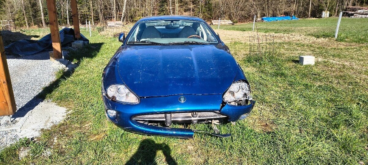 Jaguar XK8 Kupé 0,0 0