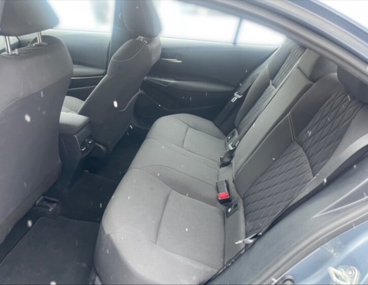 Toyota Corolla Sedan / Limuzína 1,5 l 92 kw