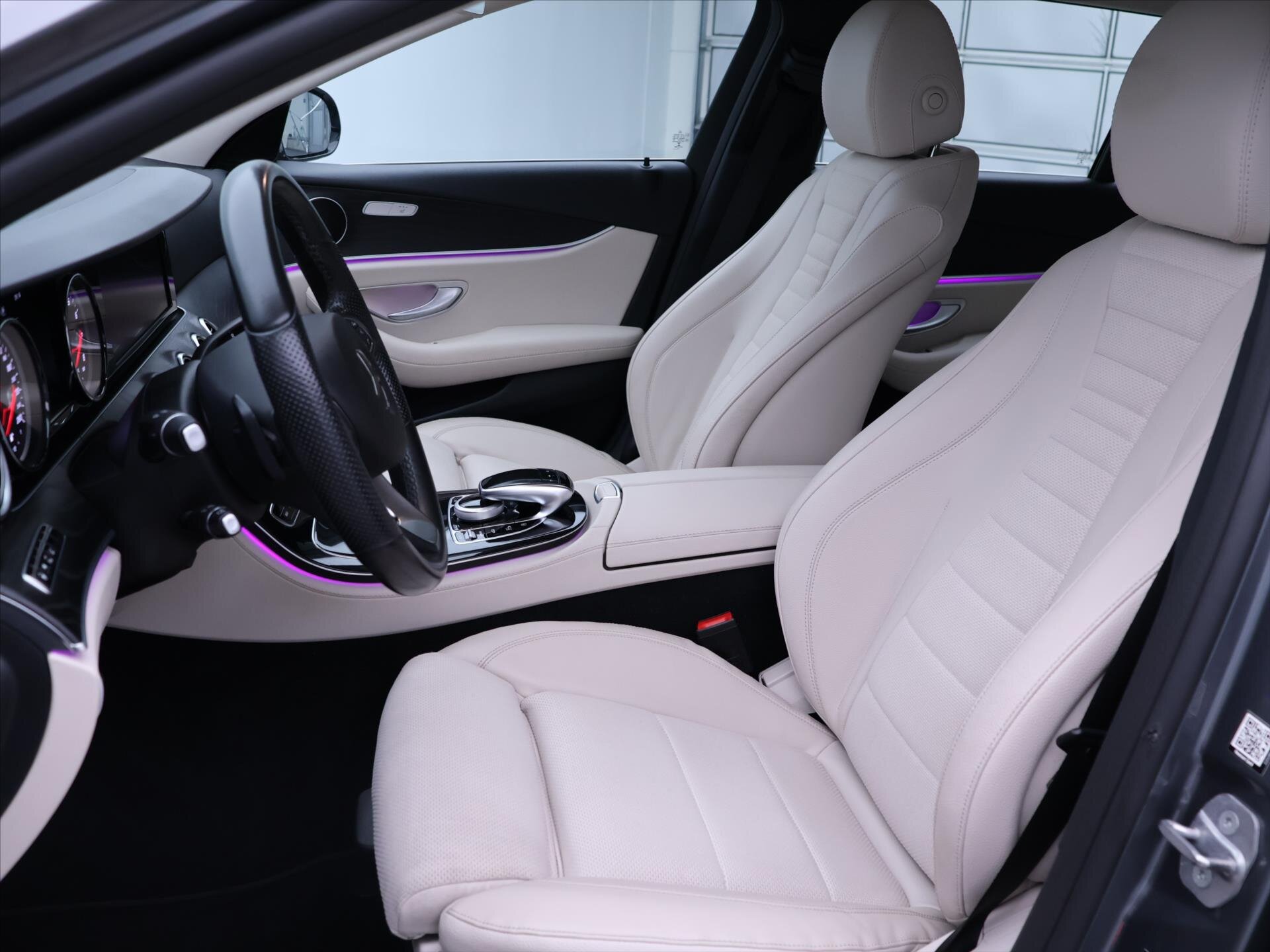 Mercedes-Benz Třídy E Kombi 2,0 l 155 kw