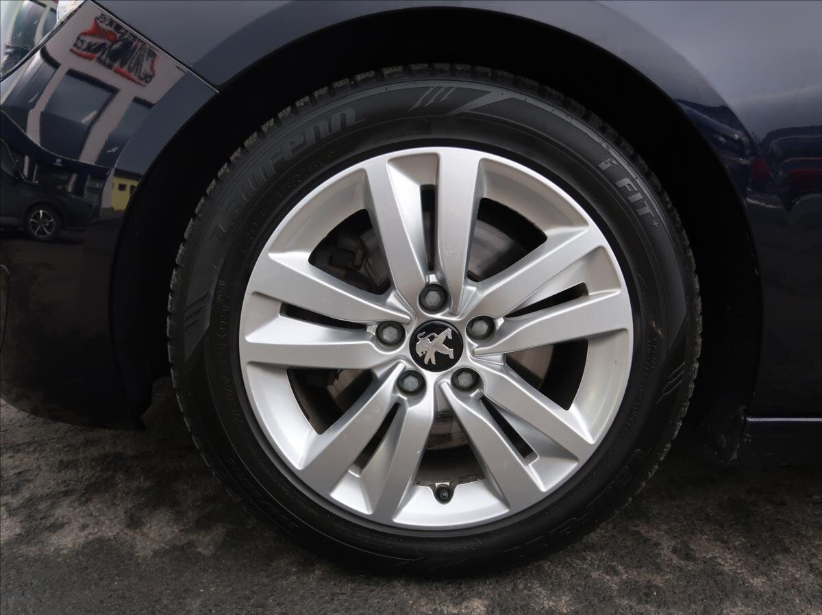 Peugeot 308 Kombi 2,0 l 110 kw