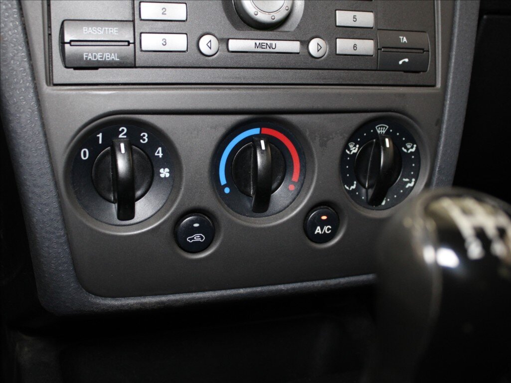 Ford Fusion Hatchback 1,4 l 50 kw