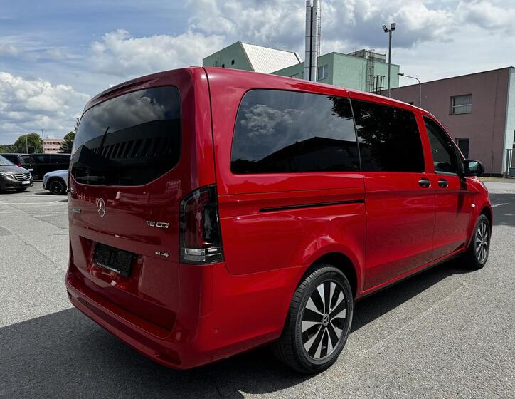 Mercedes-Benz Vito 5