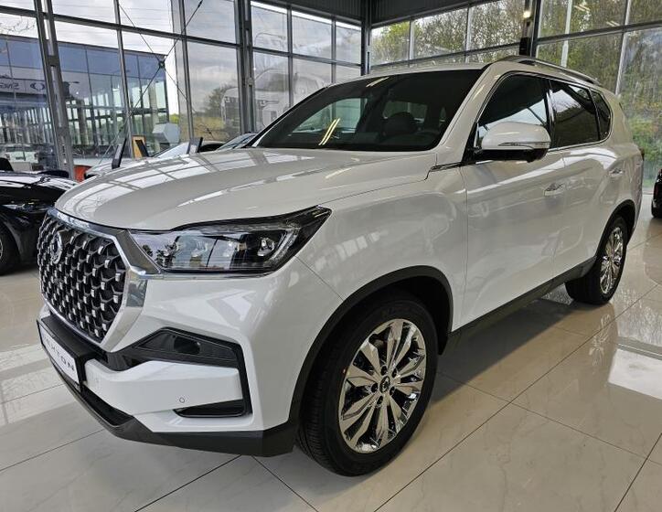 SsangYong Rexton 3