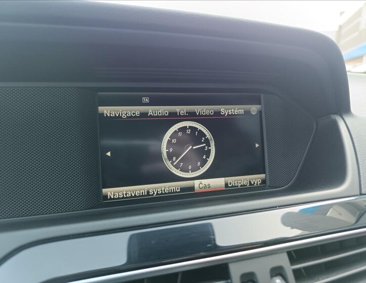 Mercedes-Benz Třídy C Kupé 2,1 l 150 kw