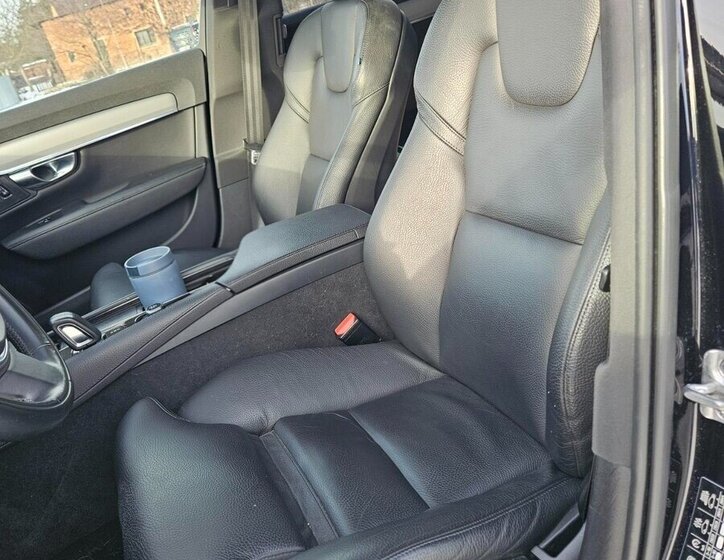 Volvo V90 Kombi 2,0 l 145 kw