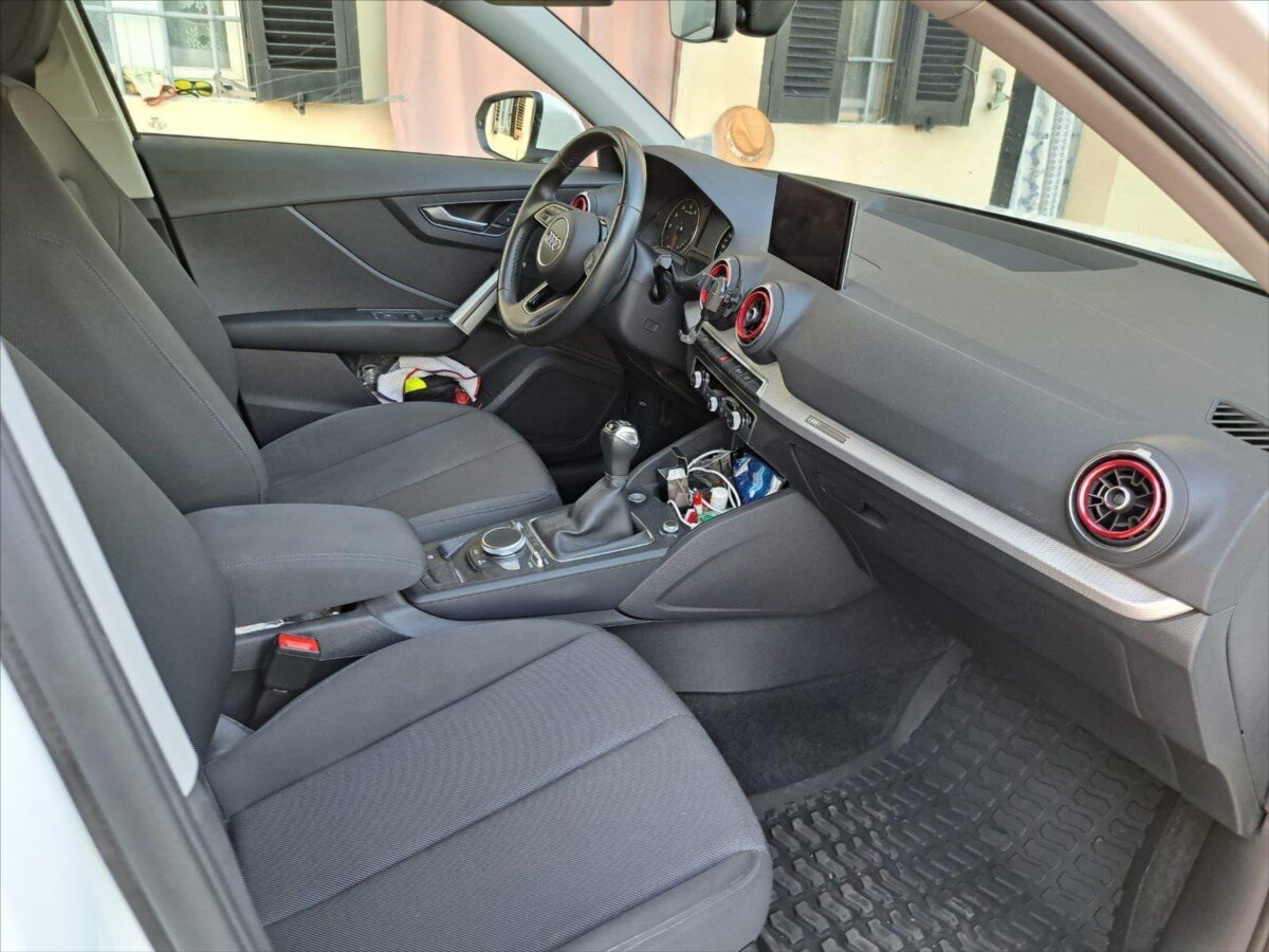 Audi Q2 Kombi 1,5 l 110 kw