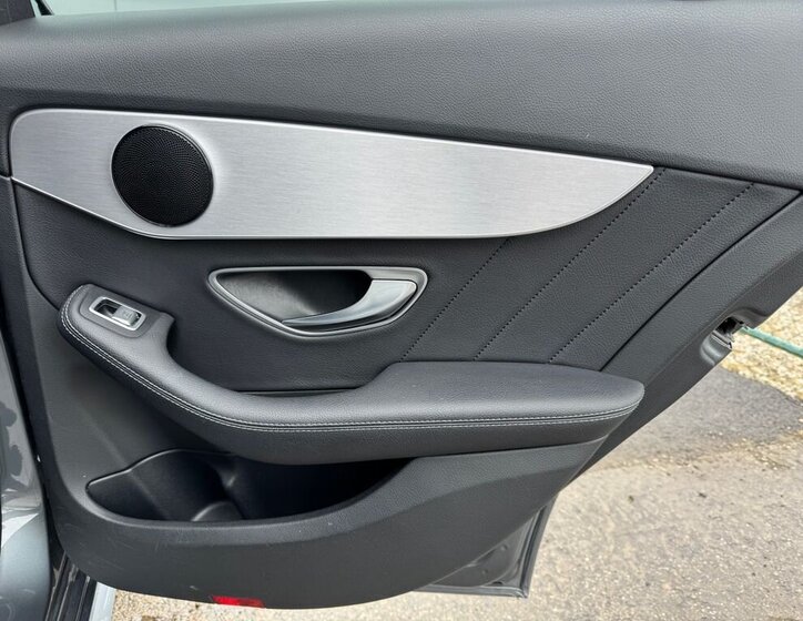 Mercedes-Benz Třídy C Kombi 2,2 l 143 kw