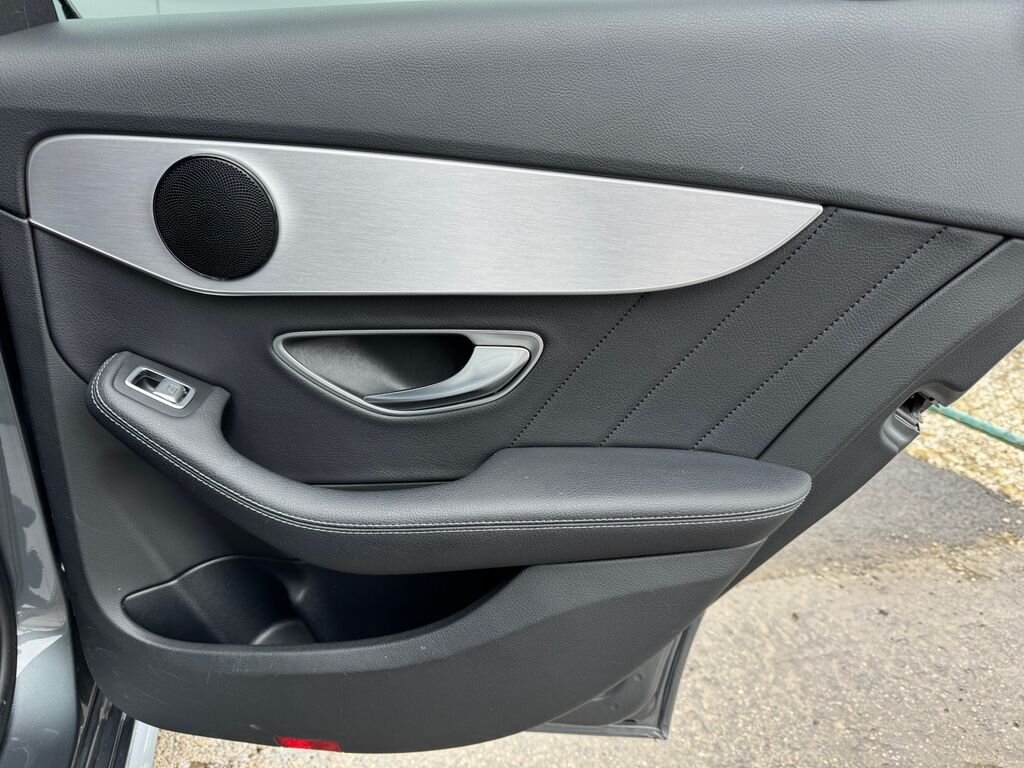 Mercedes-Benz Třídy C Kombi 2,2 l 143 kw