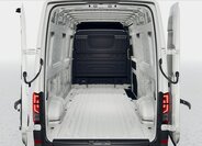 Volkswagen Crafter 8