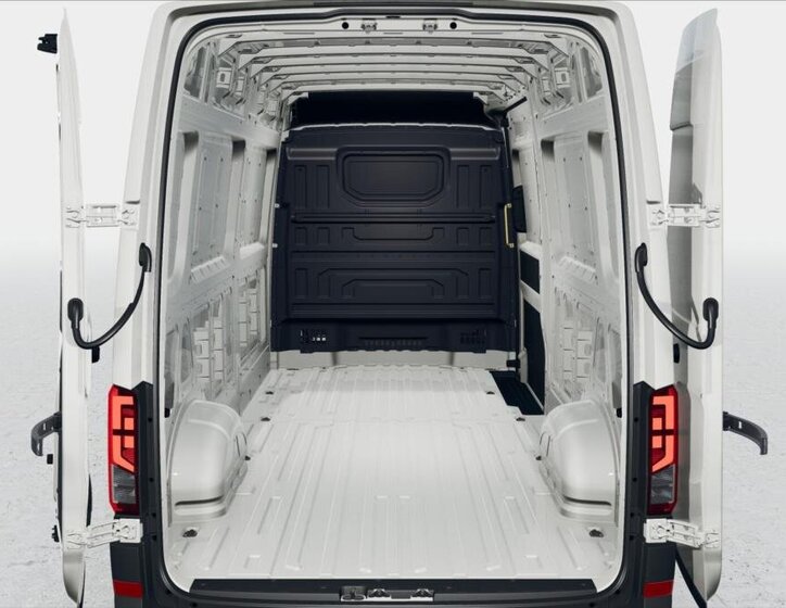 Volkswagen Crafter 8