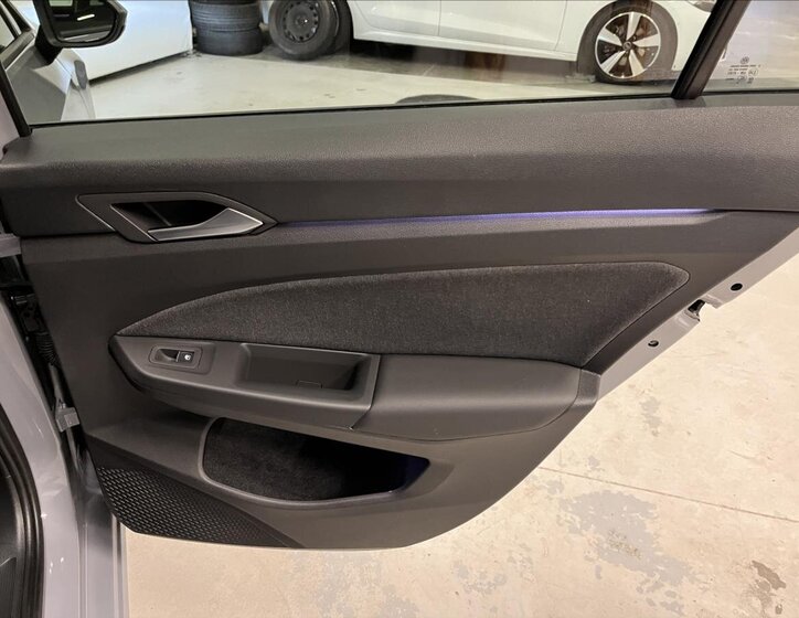 Volkswagen Golf Kombi 1,5 l 110 kw