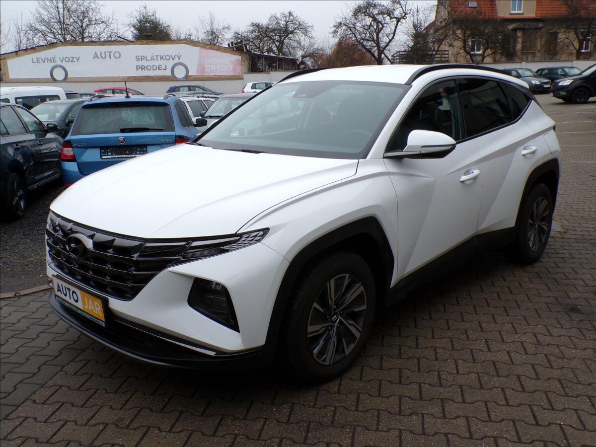 Hyundai Tucson SUV 1,6 l 110 kw