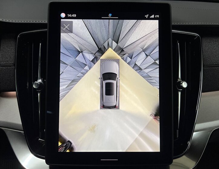 Volvo XC90 SUV / Terénní 2,0 l 184 kw