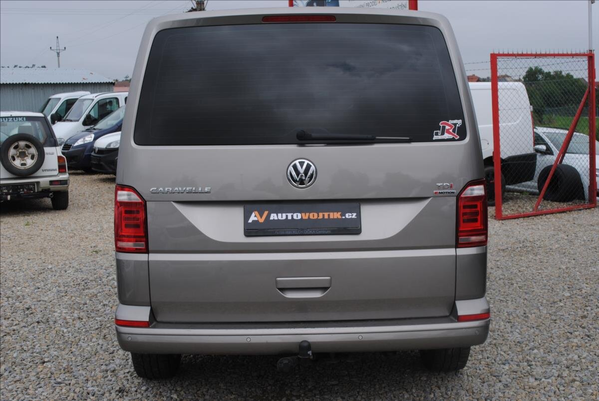 Volkswagen Caravelle