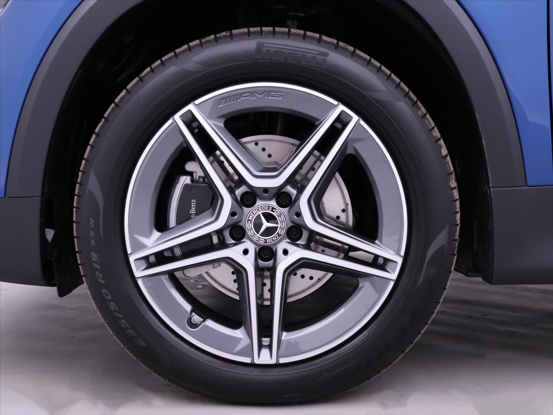 Mercedes-Benz GLB SUV / Terénní 2,0 l 110 kw