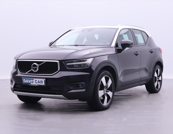 Volvo XC40 3