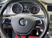 Volkswagen Golf 42