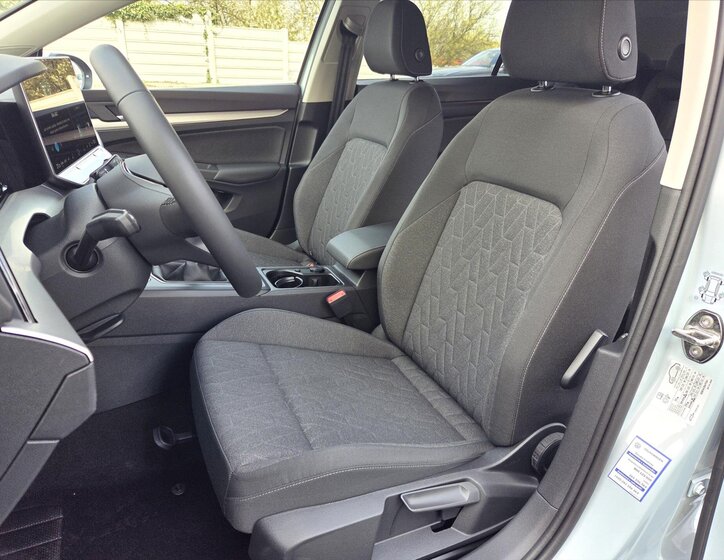 Volkswagen Golf Kombi 1,5 l 110 kw