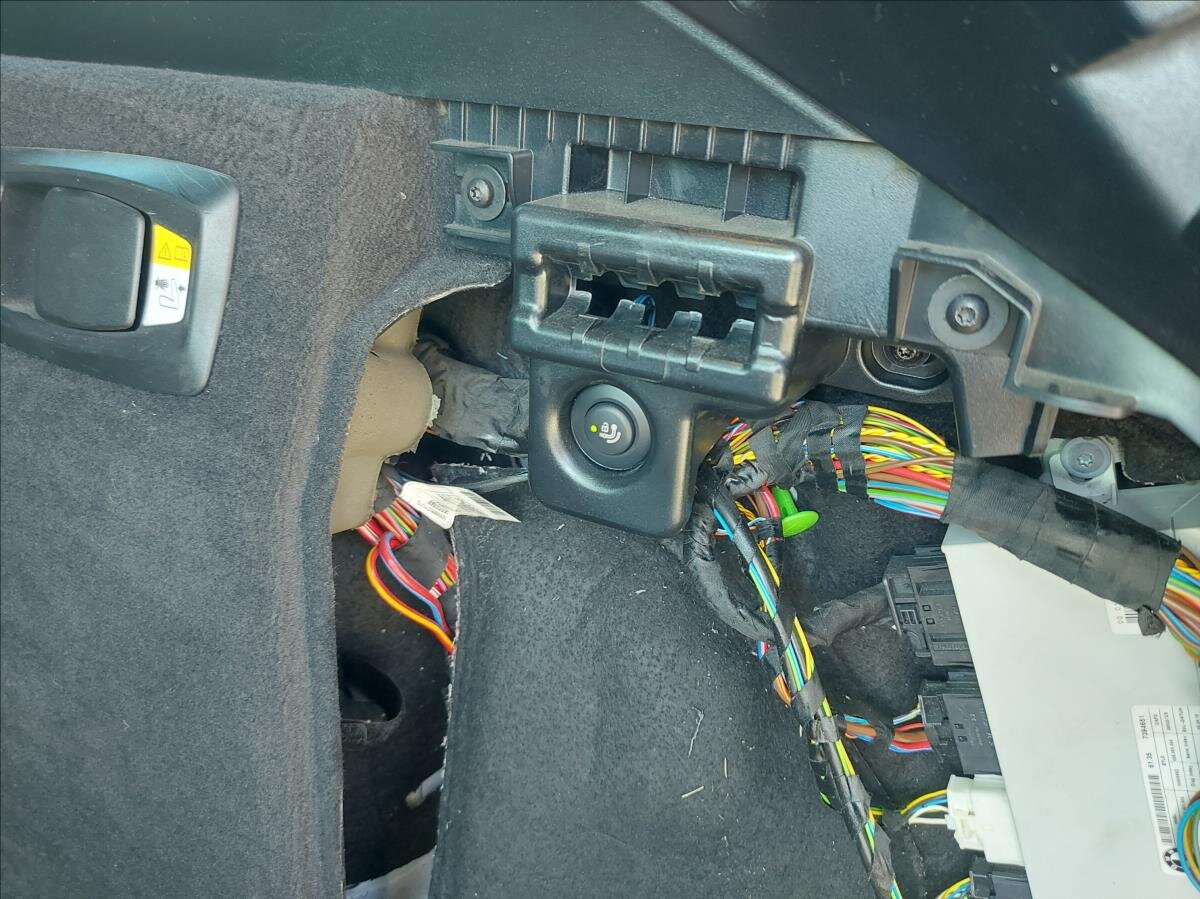 BMW Řada 5 Kombi 3,0 l 230 kw