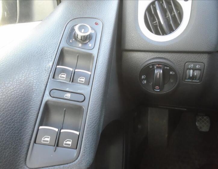 Volkswagen Tiguan 15