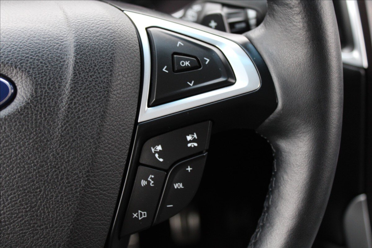 Ford Edge SUV 2,0 l 154 kw