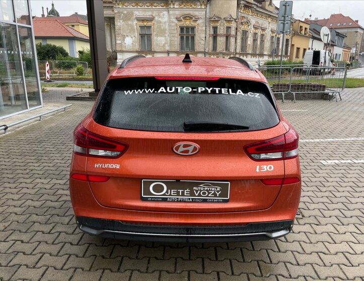 Hyundai i30 Kombi 1,5 l 70 kw