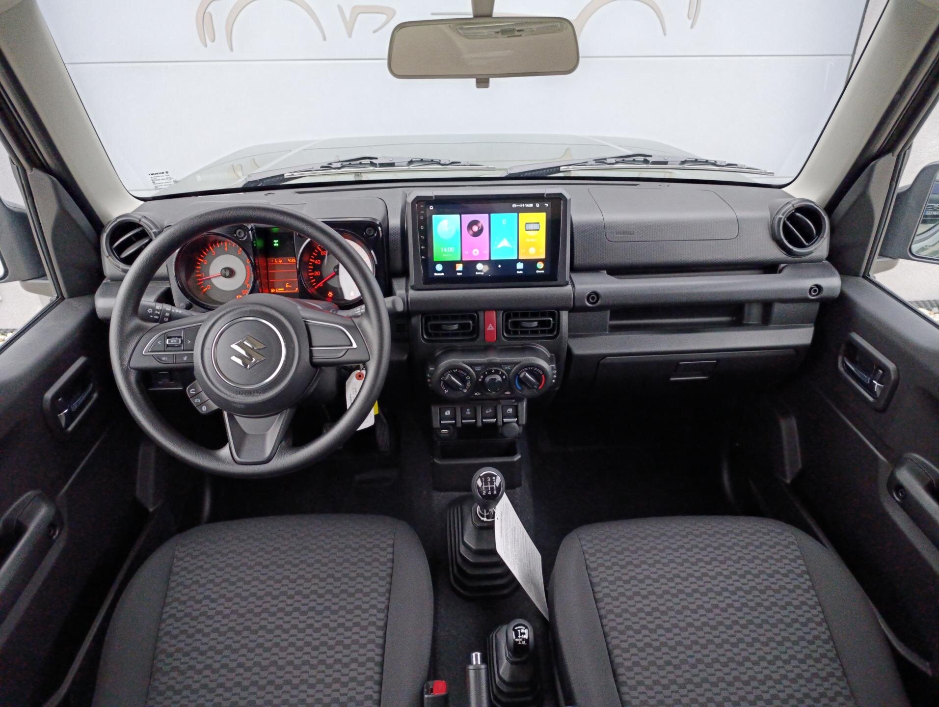 Suzuki Jimny SUV 1,5 l 75 kw