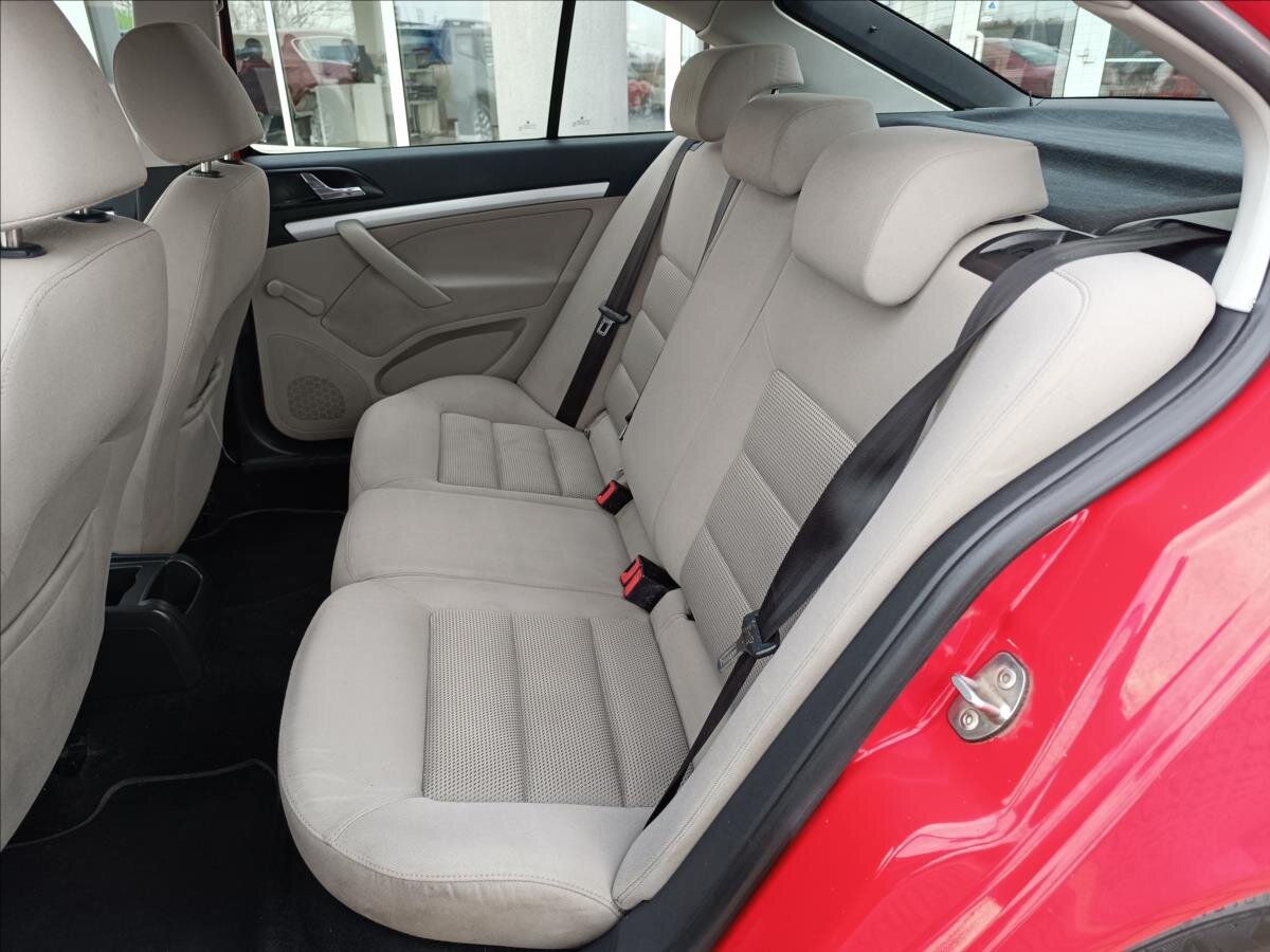 Škoda Octavia Sedan / Limuzína 1,9 l 77 kw