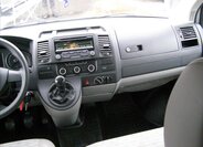 Volkswagen Caravelle 22