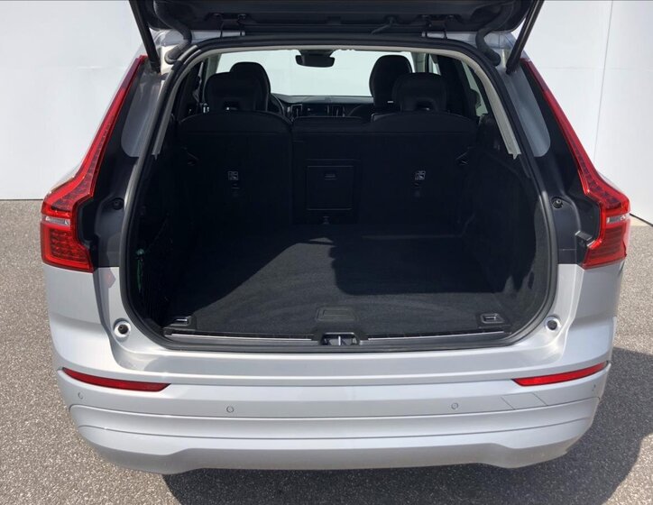 Volvo XC60 SUV / Terénní 2,0 l 145 kw