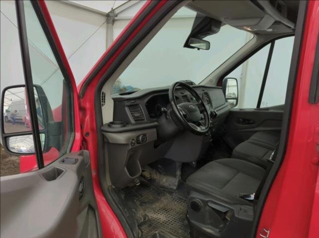 Ford Transit Valník 2,0 l 125 kw