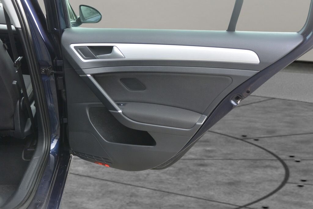 Volkswagen Golf Kombi 2,0 l 110 kw