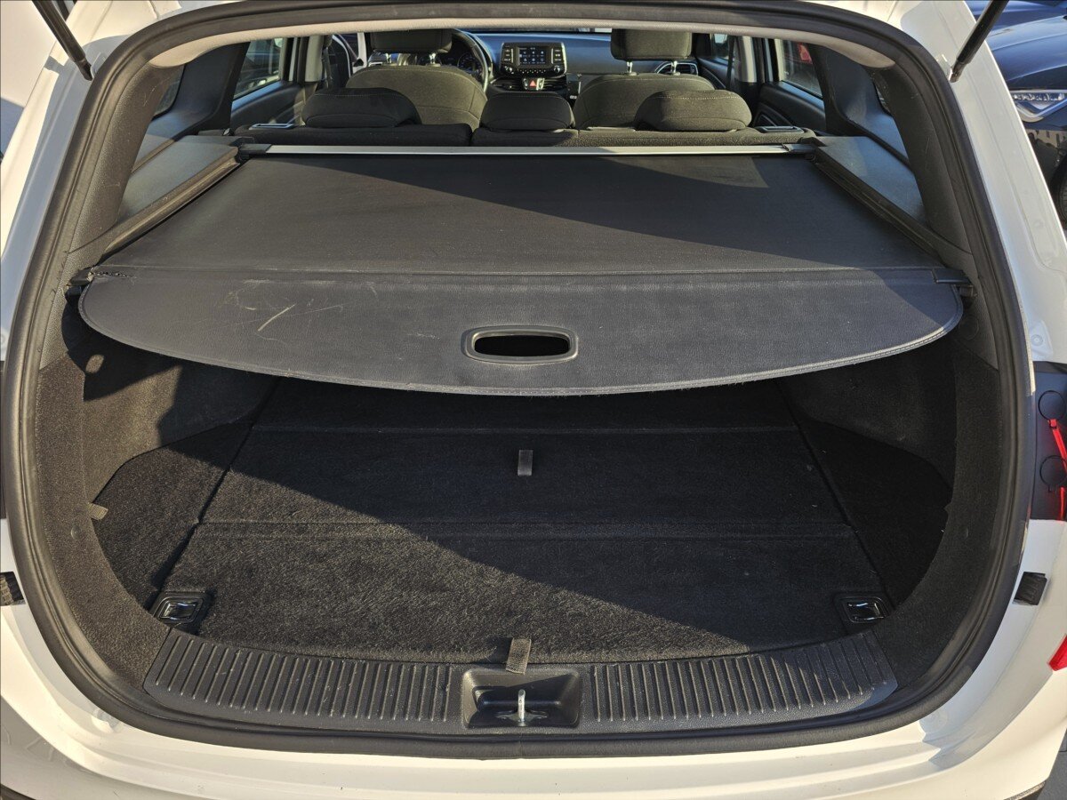 Hyundai i30 Kombi 1,6 l 81 kw