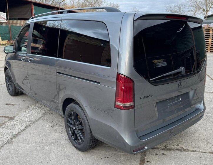 Mercedes-Benz Třídy V 8