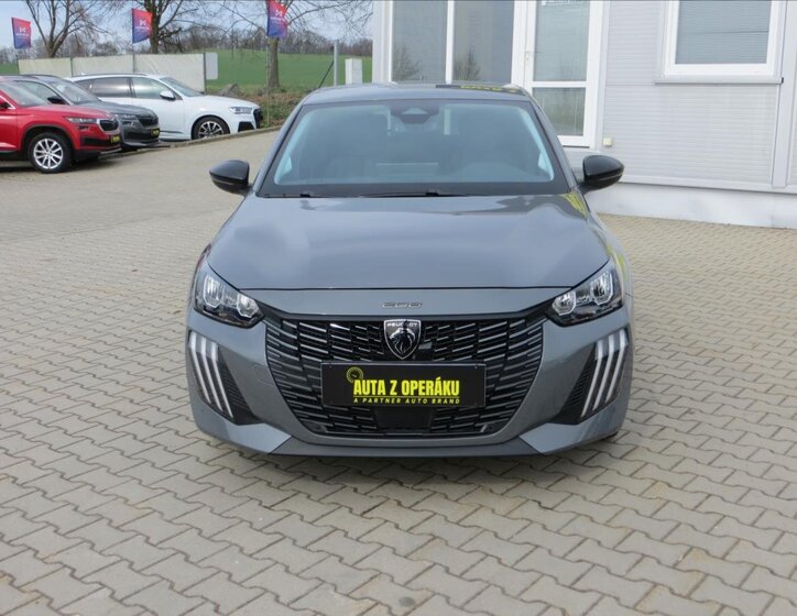 Peugeot 208 Hatchback 1,2 l 74 kw