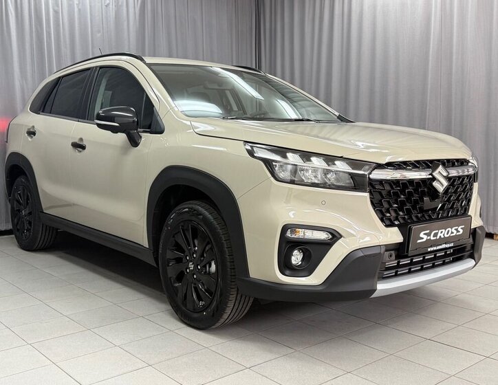 Suzuki S-Cross SUV / Terénní 1,4 l 81 kw