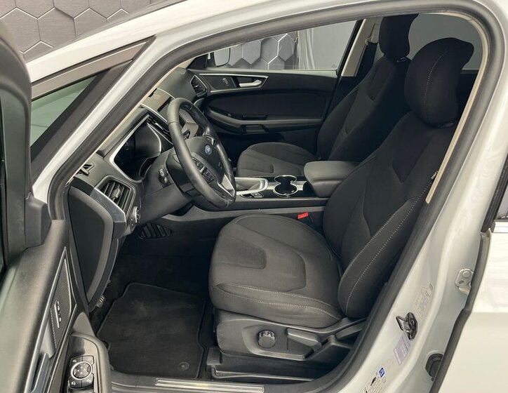 Ford S-MAX MPV 2,0 l 110 kw