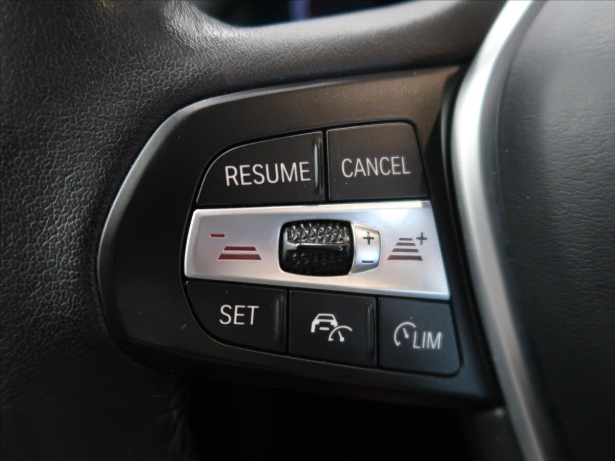 BMW X5 Kombi 3,0 l 245 kw