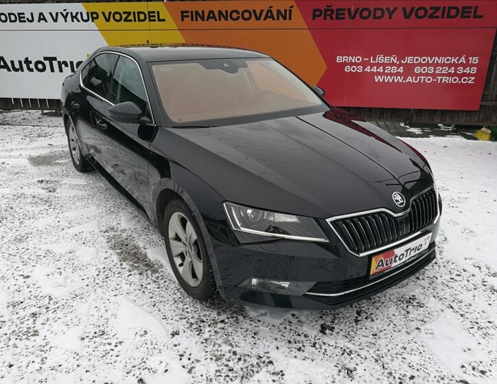 Škoda Superb 2