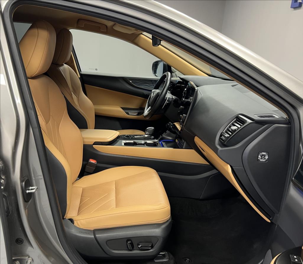 Lexus NX 350h