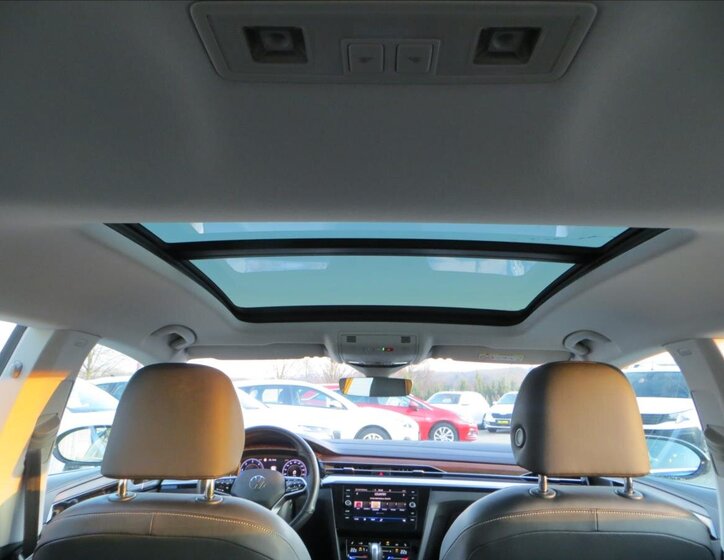 Volkswagen Arteon Kombi 2,0 l 147 kw